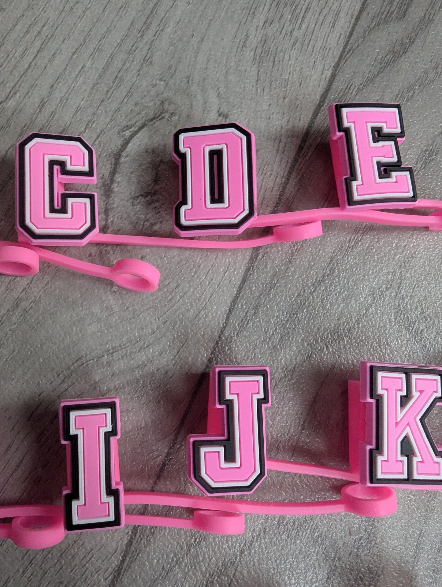 1 x Straw Topper - pink alphabet