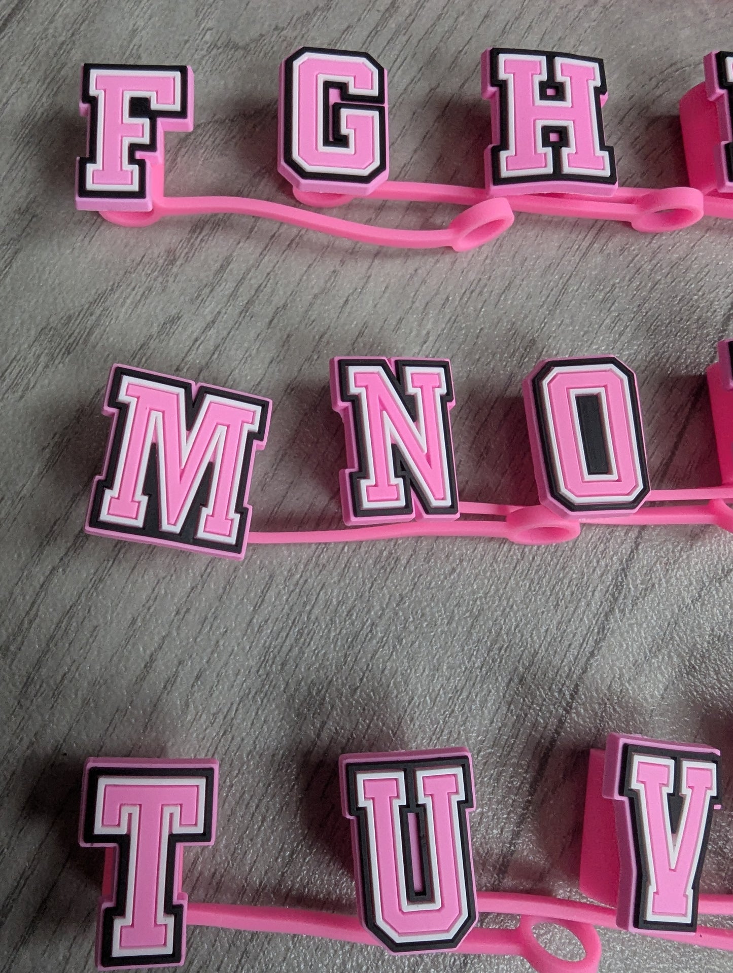 1 x Straw Topper - pink alphabet