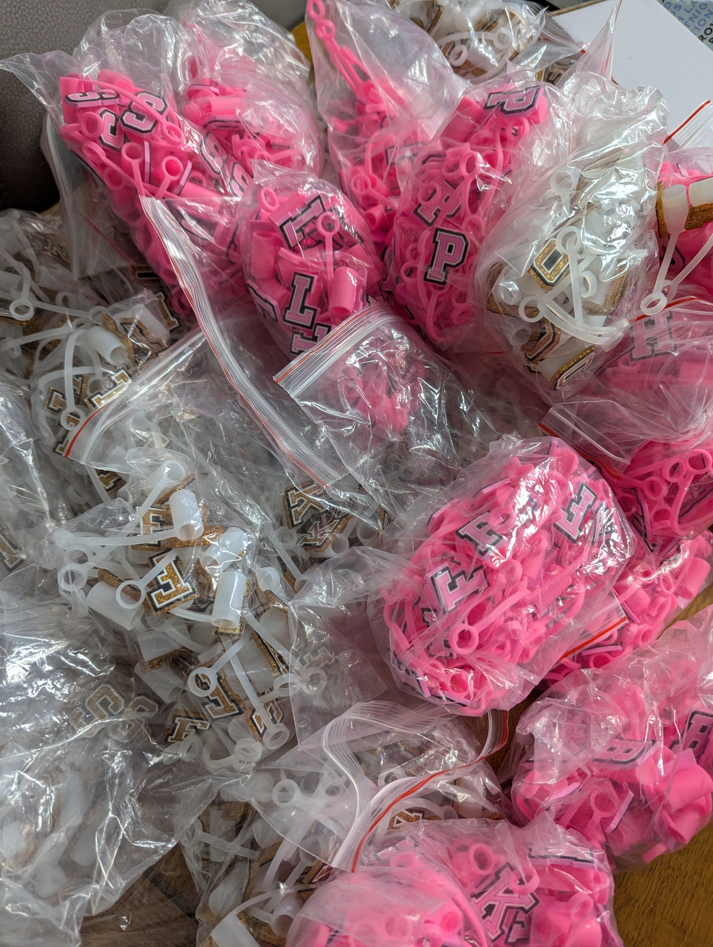 800ish alphabet straw toppers